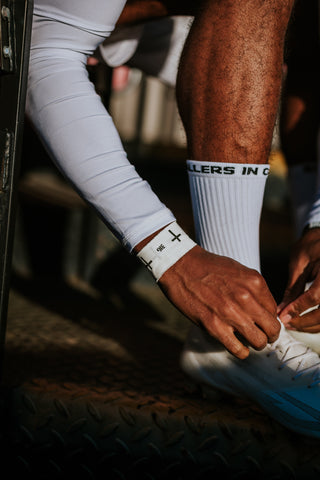 Cross Wrist tape White/Black