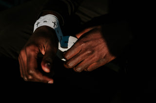 Cross Wrist tape White/Black